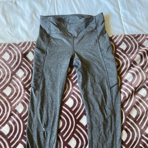 Cute cheap lululemon leggings - Picture 1 of 3